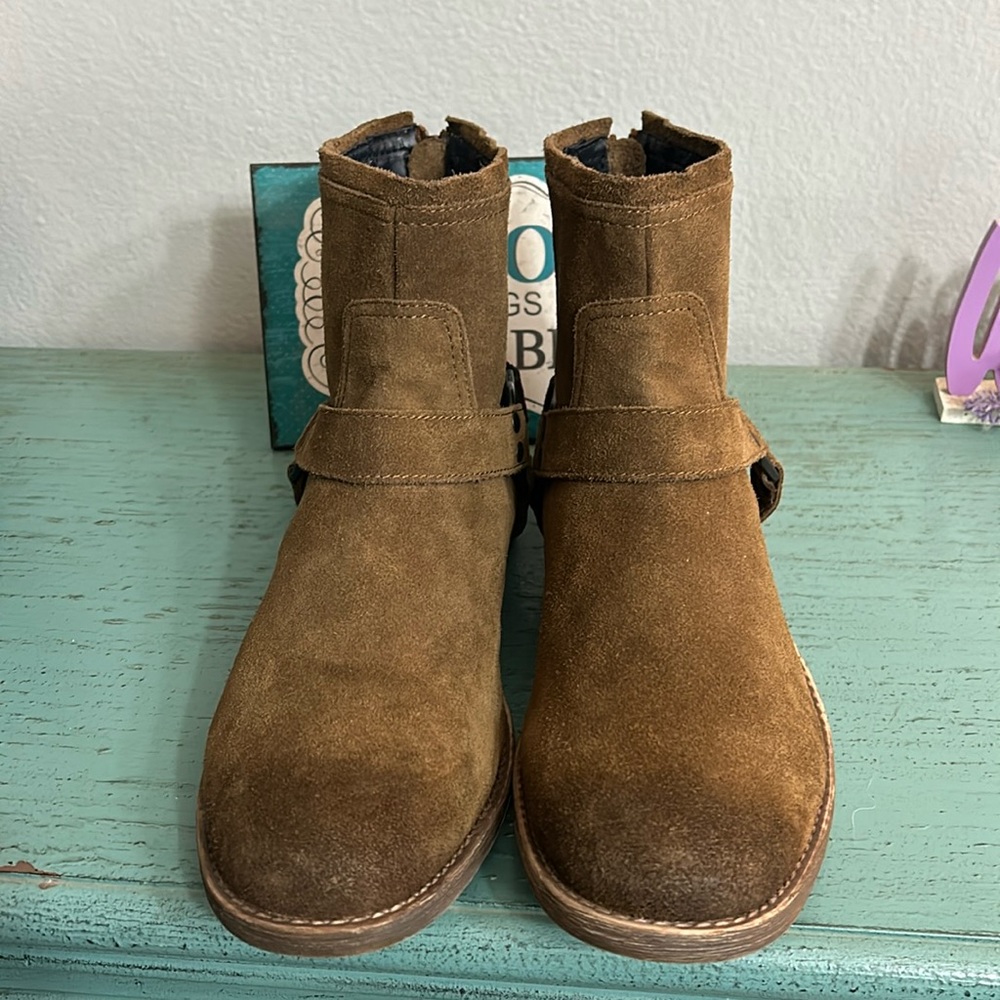 Calvin Klein Jeans boots SZ 13 US